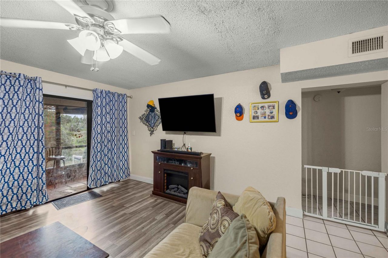 964 5th Street , Unit 964, Clermont, FL 34711 Photo