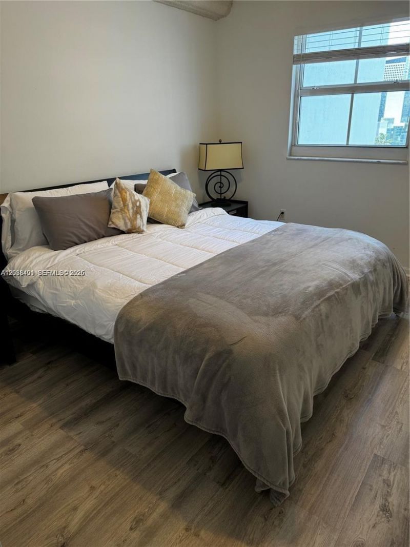 185 SE 14th Ter , Unit 1812, Miami, FL 33131 Photo