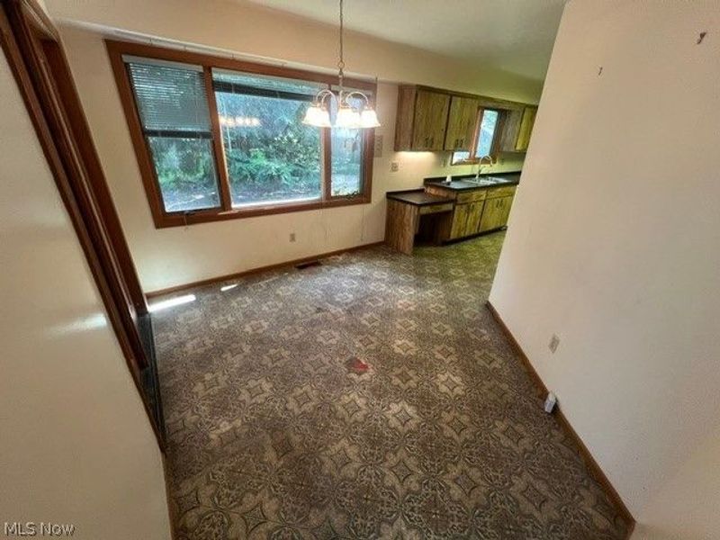 32555 Schooner Court, Avon Lake, OH 44012 Photo 6