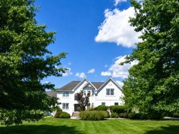 37 Terrell Rd, West Amwell, NJ 08530