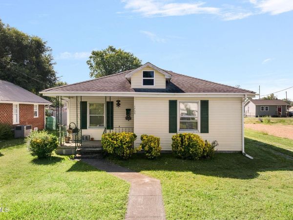 1733 Highland Street, Kingsport, TN 37664