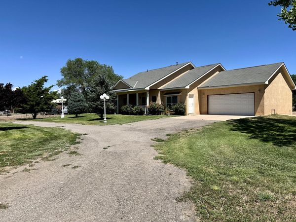30 Bennett Road , Los Lunas, NM 87031