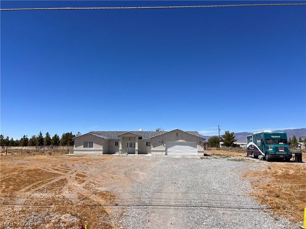 200 E Gamebird Road , Pahrump, NV 89048