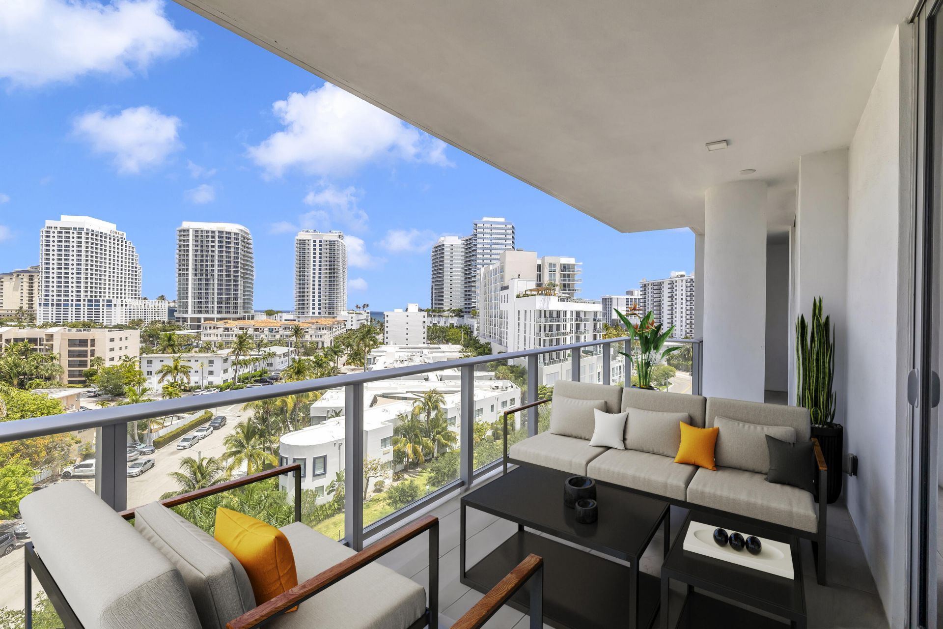 435 Bayshore Drive, Unit 602, Fort Lauderdale, FL 33304 Photo