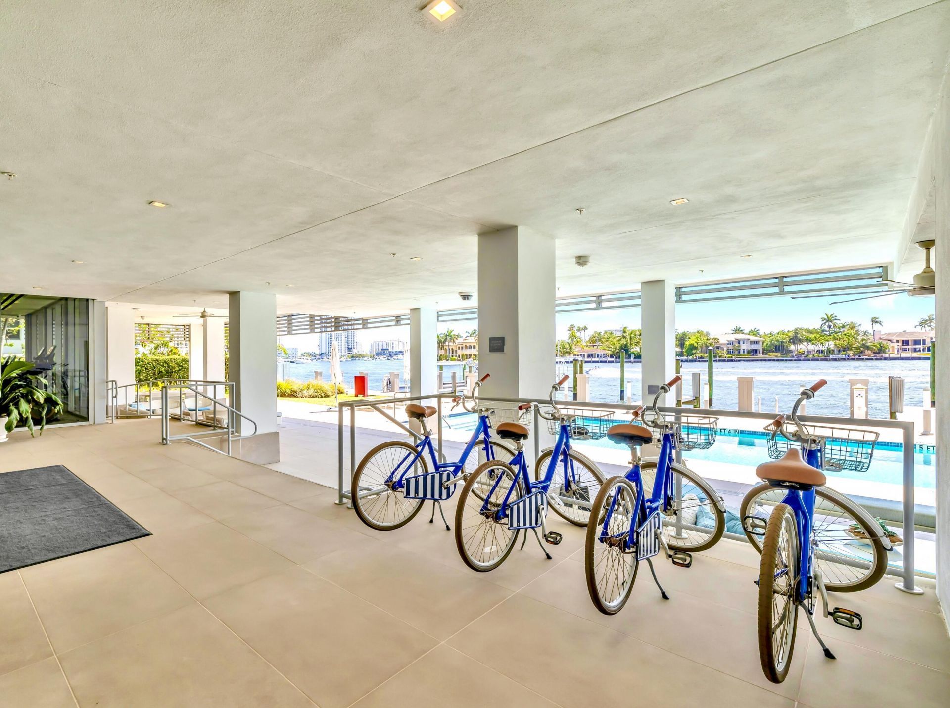 435 Bayshore Drive, Unit 602, Fort Lauderdale, FL 33304 Photo