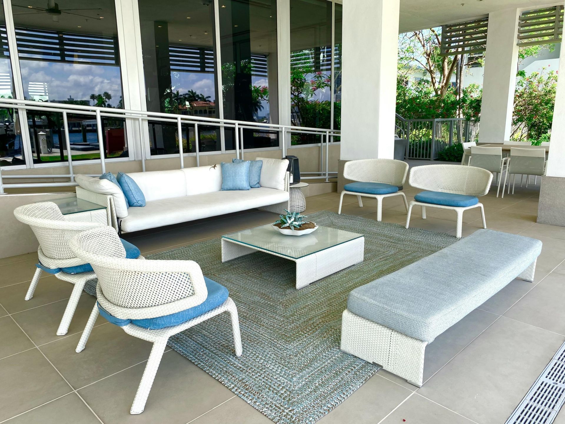 435 Bayshore Drive, Unit 602, Fort Lauderdale, FL 33304 Photo