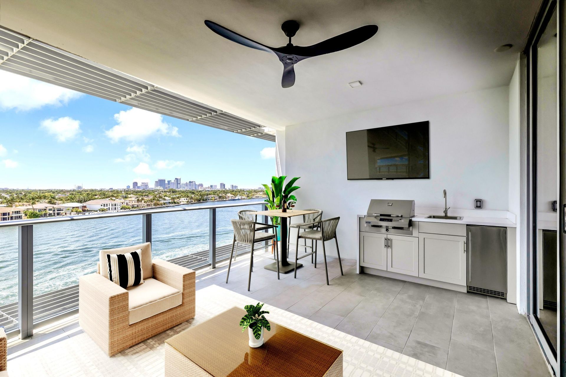 435 Bayshore Drive, Unit 602, Fort Lauderdale, FL 33304 Photo