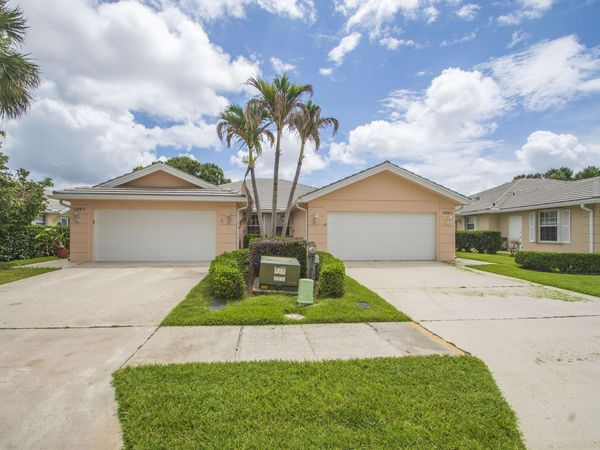 1256 NW Bentley Circle, Unit B, Port St. Lucie, FL 34986