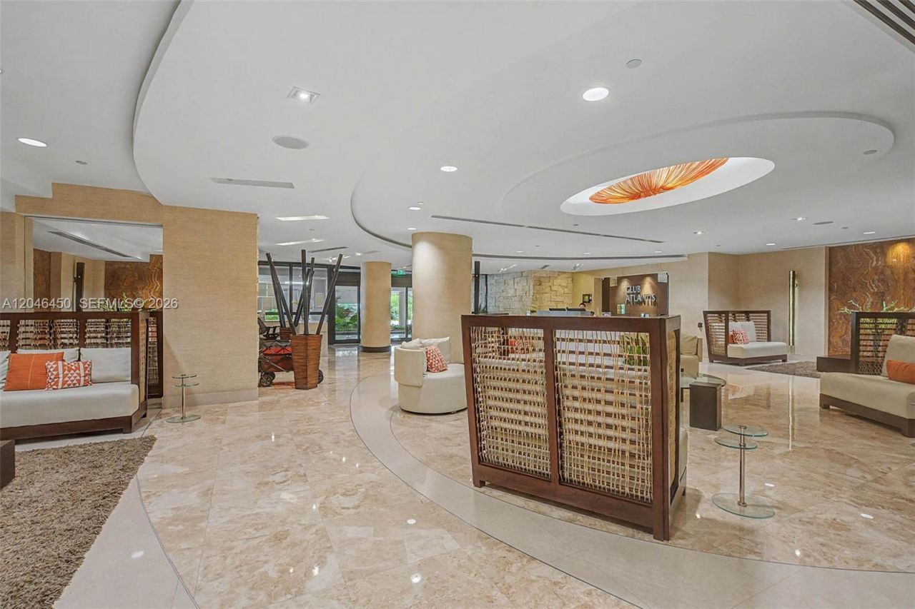 2555 Collins Ave, Unit 1814, Miami Beach, FL 33140 Photo