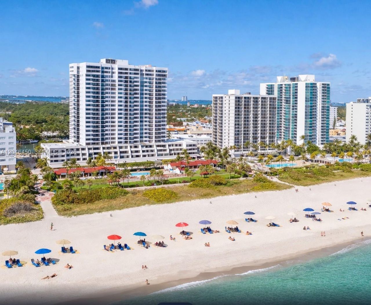 2555 Collins Ave , Unit 1814, Miami Beach, FL 33140 Photo