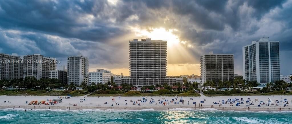 2555 Collins Ave , Unit 1814, Miami Beach, FL 33140 Photo