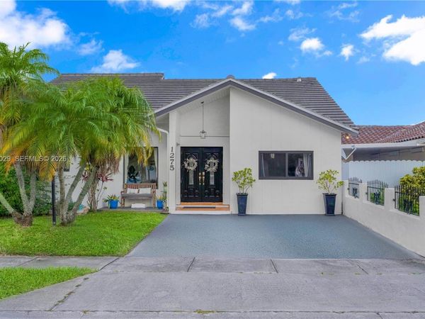 1275 SW 140th Pl , Miami, FL 33184