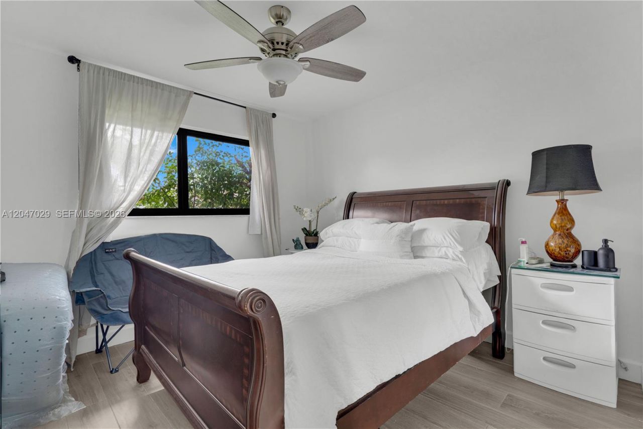 1275 SW 140th Pl , Miami, FL 33184 Photo
