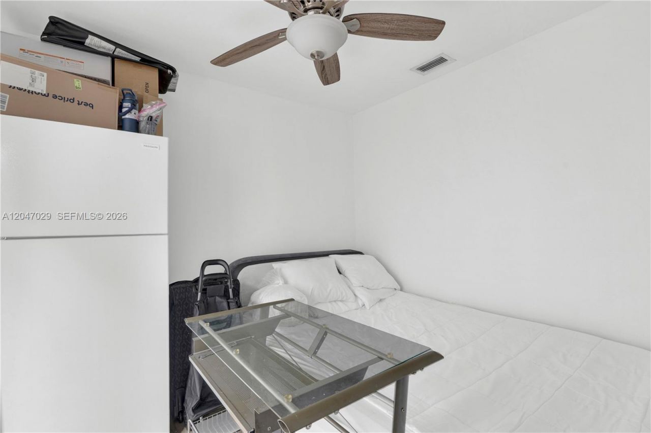 1275 SW 140th Pl , Miami, FL 33184 Photo