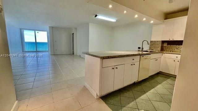 6450 Collins Ave , Unit 1106, Miami Beach, FL 33141 Photo