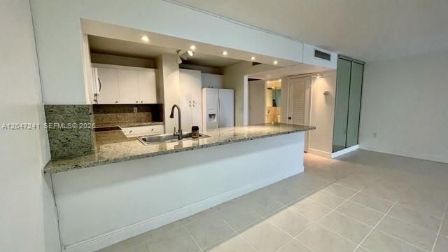 6450 Collins Ave , Unit 1106, Miami Beach, FL 33141 Photo