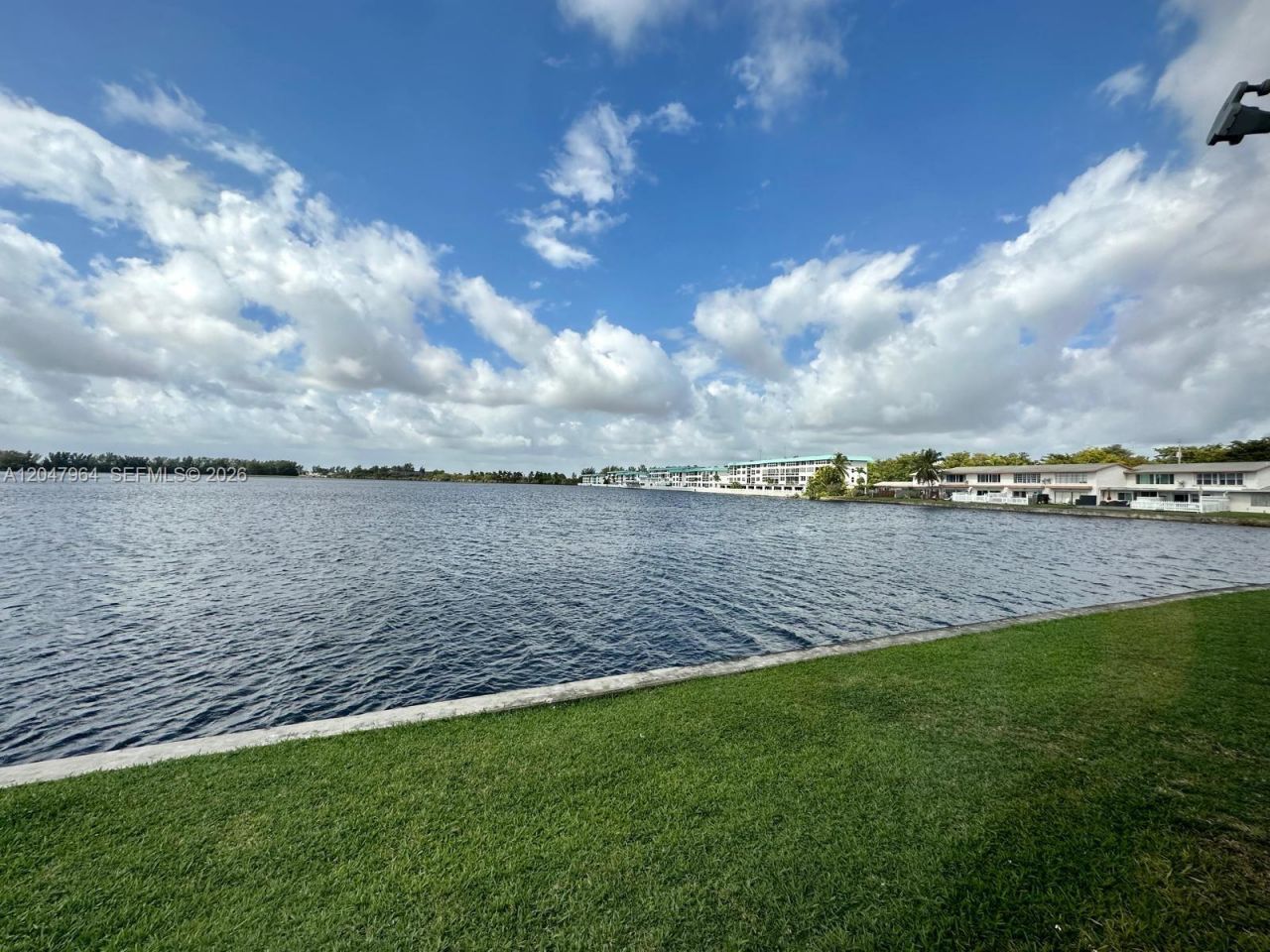 1300 NE 191st St , Unit A112, Miami, FL 33179 Photo