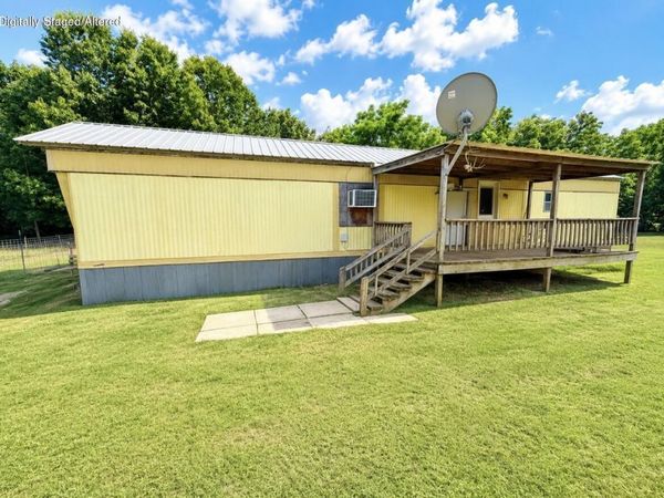 9457 County Road 9160, Koshkonong, MO 65692