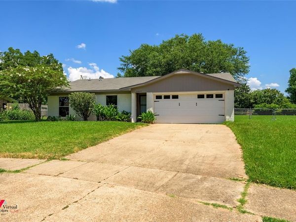 2217 General York , Bossier City, LA 71112