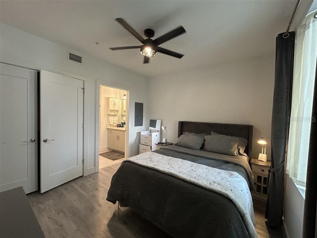 1703 N Tamiami Trail , Unit 510, Sarasota, FL 34234 Photo