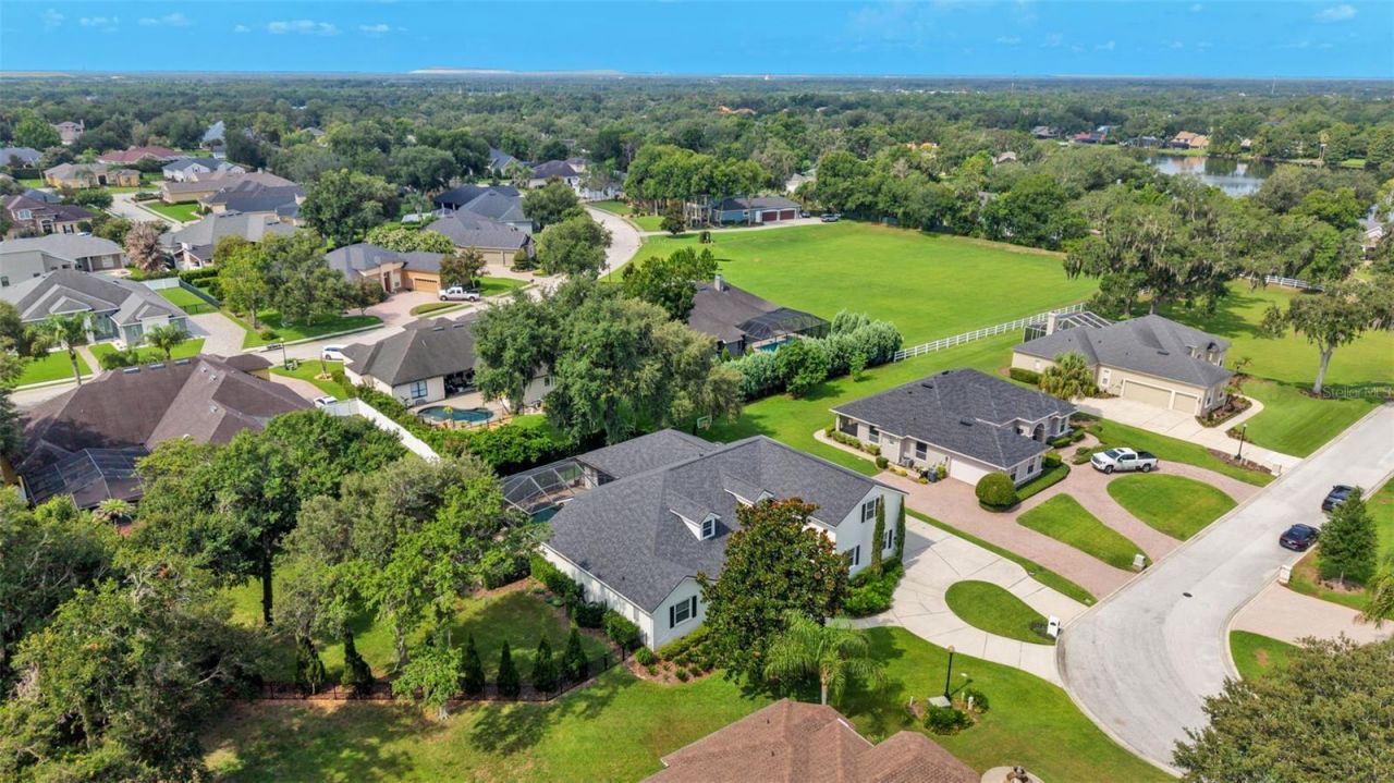 925 Ashton Oaks Circle, Lakeland, FL 33813 Photo