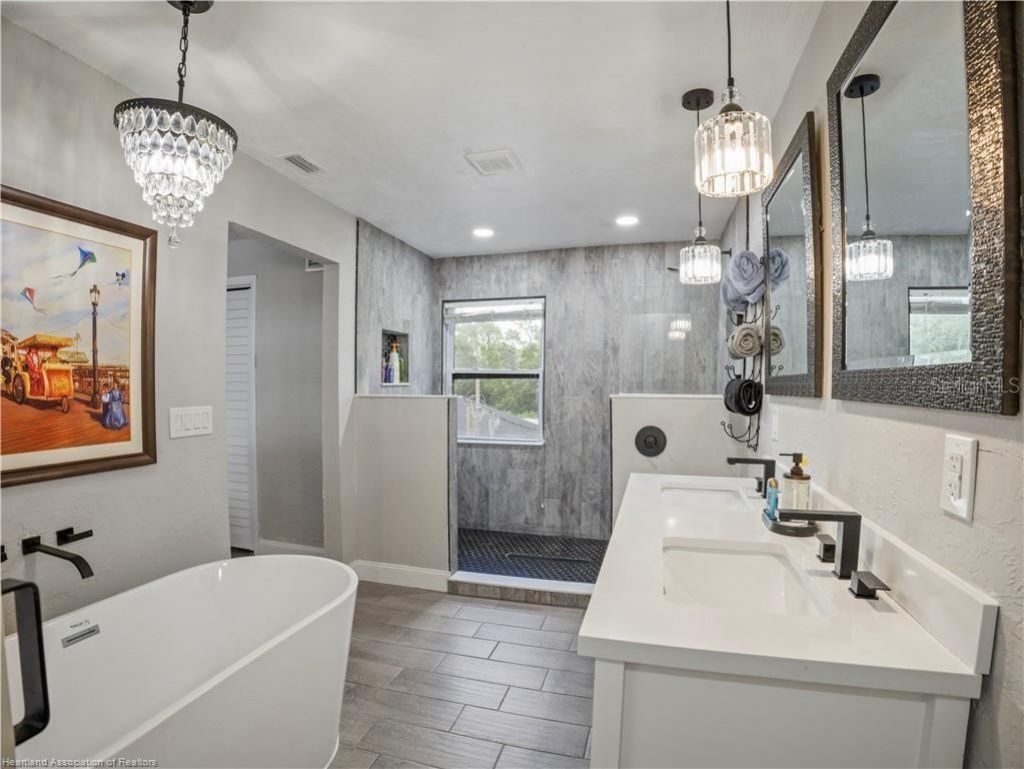 564 Lake June Road , Lake Placid, FL 33852 Photo
