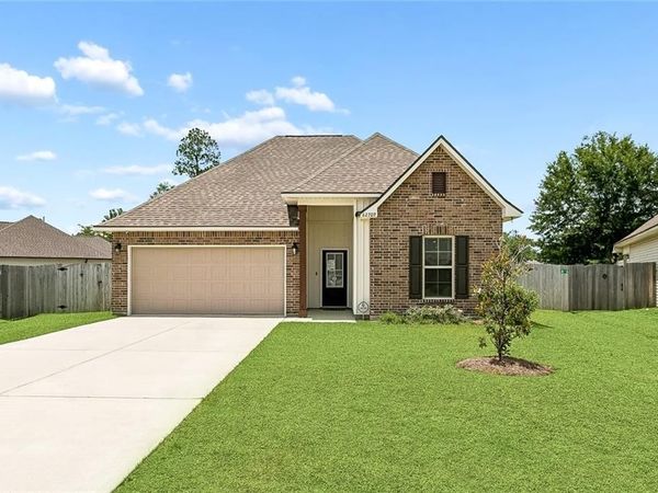 62709 CAPELLA Court, Slidell, LA 70460