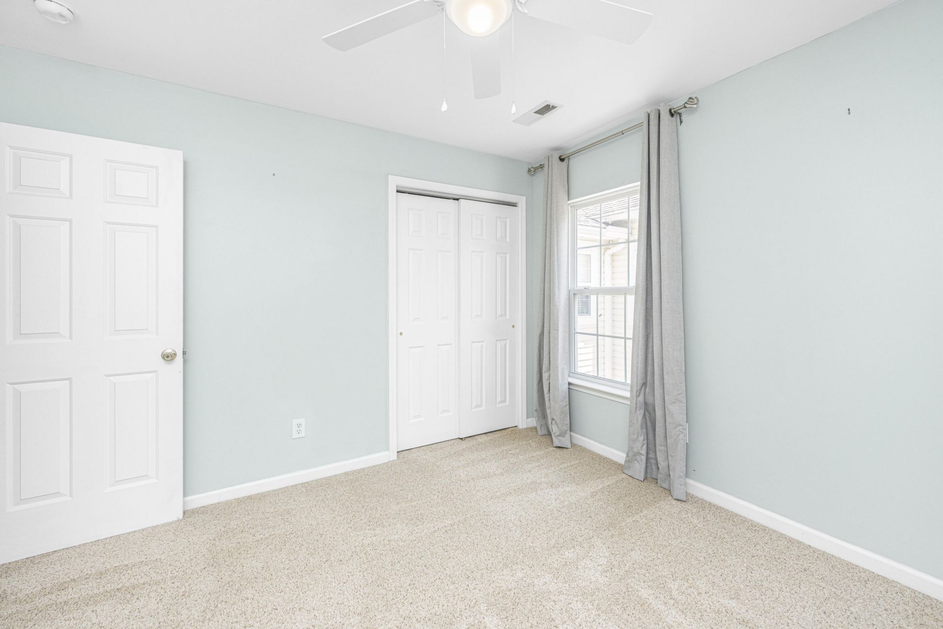 5150 Trump Street Photo 35