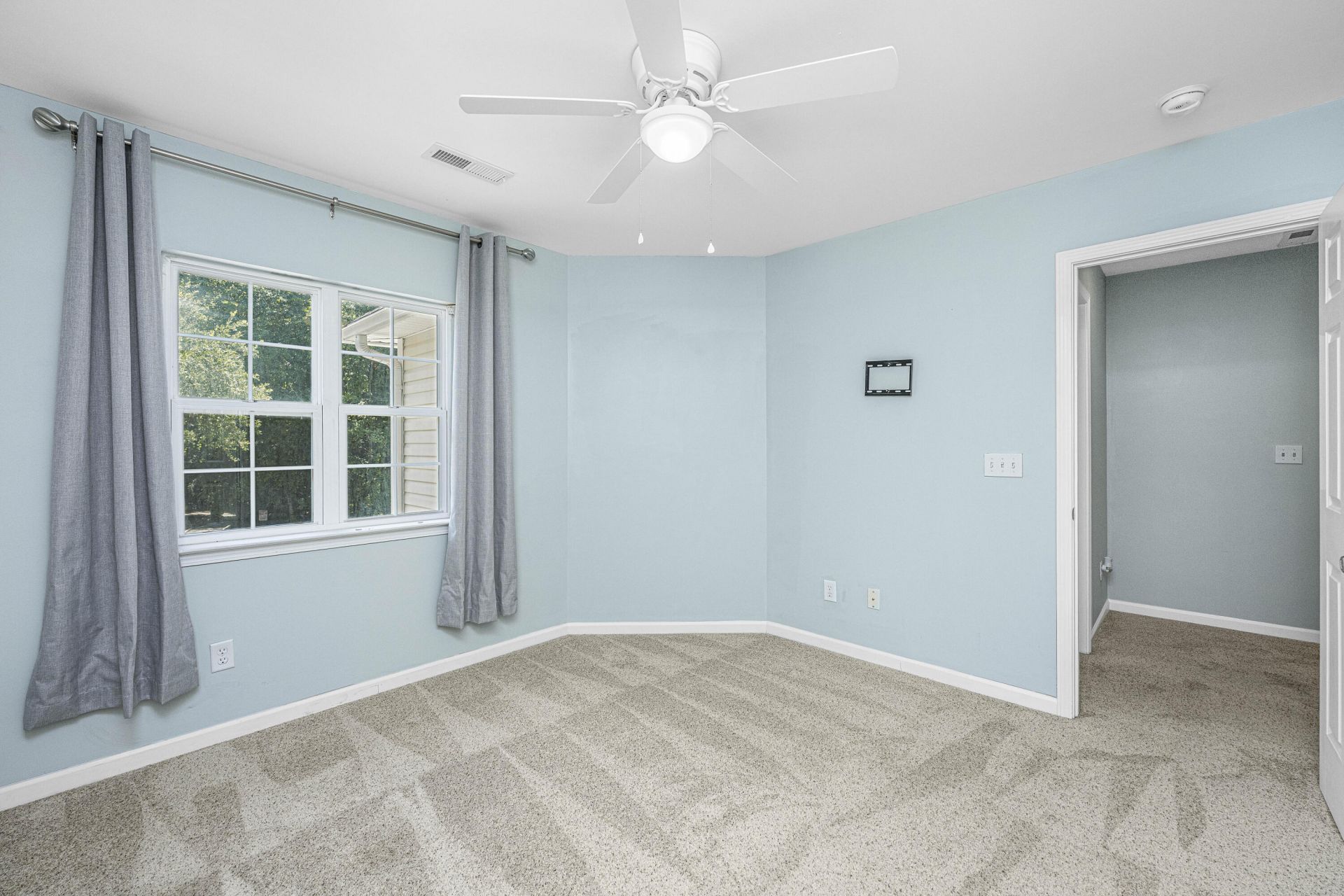 5150 Trump Street Photo 36