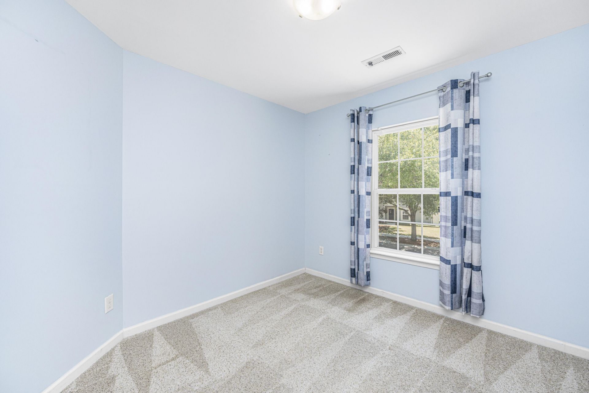 5150 Trump Street Photo 40