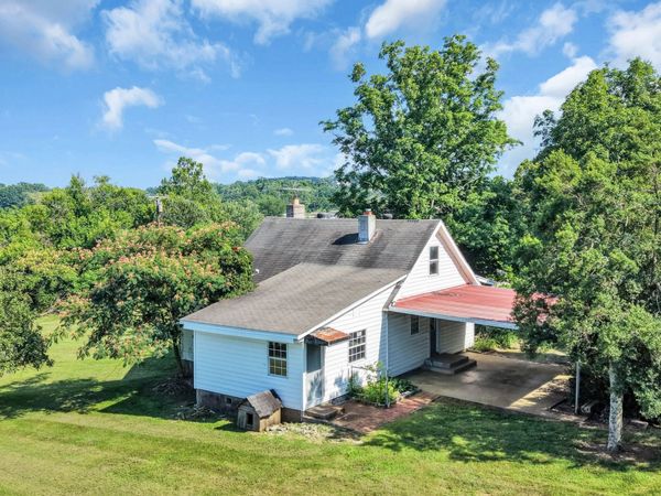 1274 Lowes Lane , Goodlettsville, TN 37072