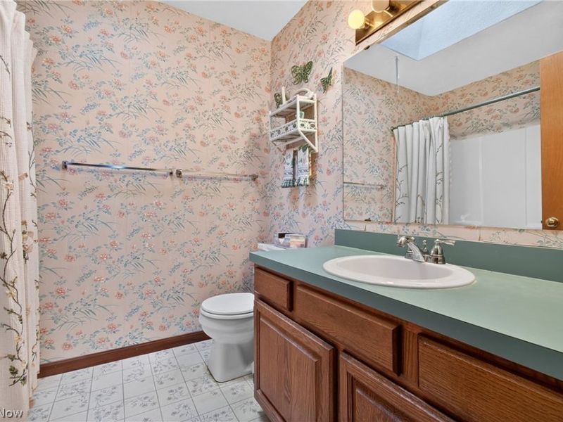 1667 Cadbury Street NW, Massillon, OH 44646 Photo 20
