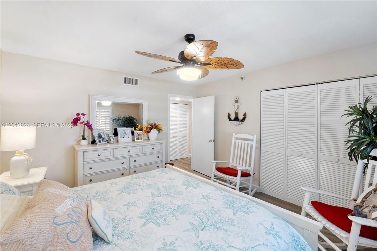522 Oak Harbour Dr , Unit 522, Juno Beach, FL 33408 Photo