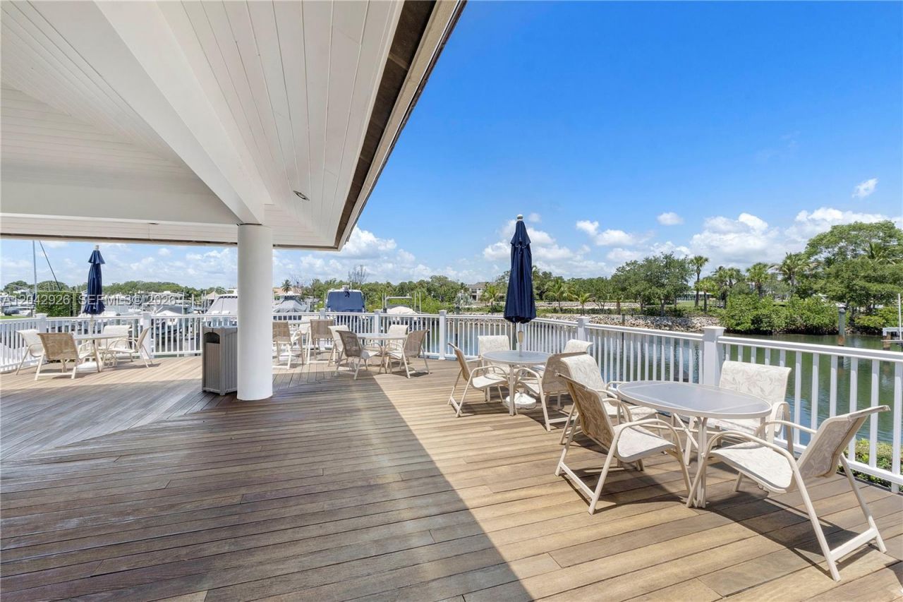 522 Oak Harbour Dr , Unit 522, Juno Beach, FL 33408 Photo