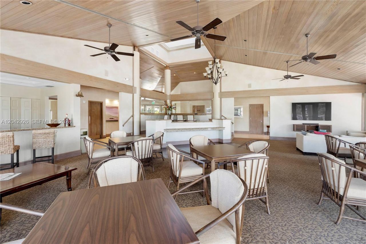 522 Oak Harbour Dr , Unit 522, Juno Beach, FL 33408 Photo