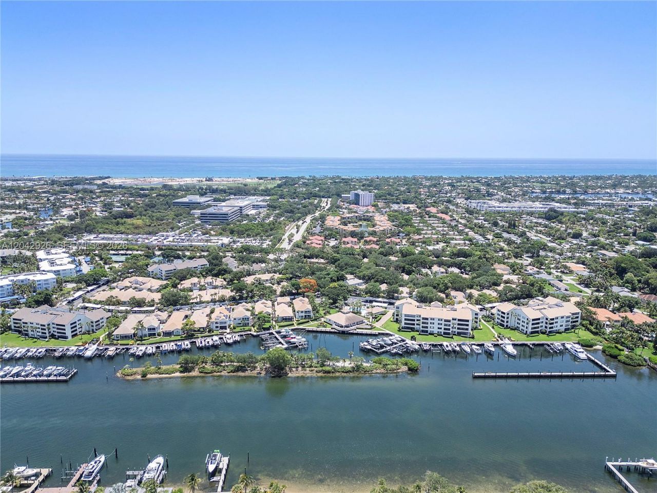522 Oak Harbour Dr , Unit 522, Juno Beach, FL 33408 Photo