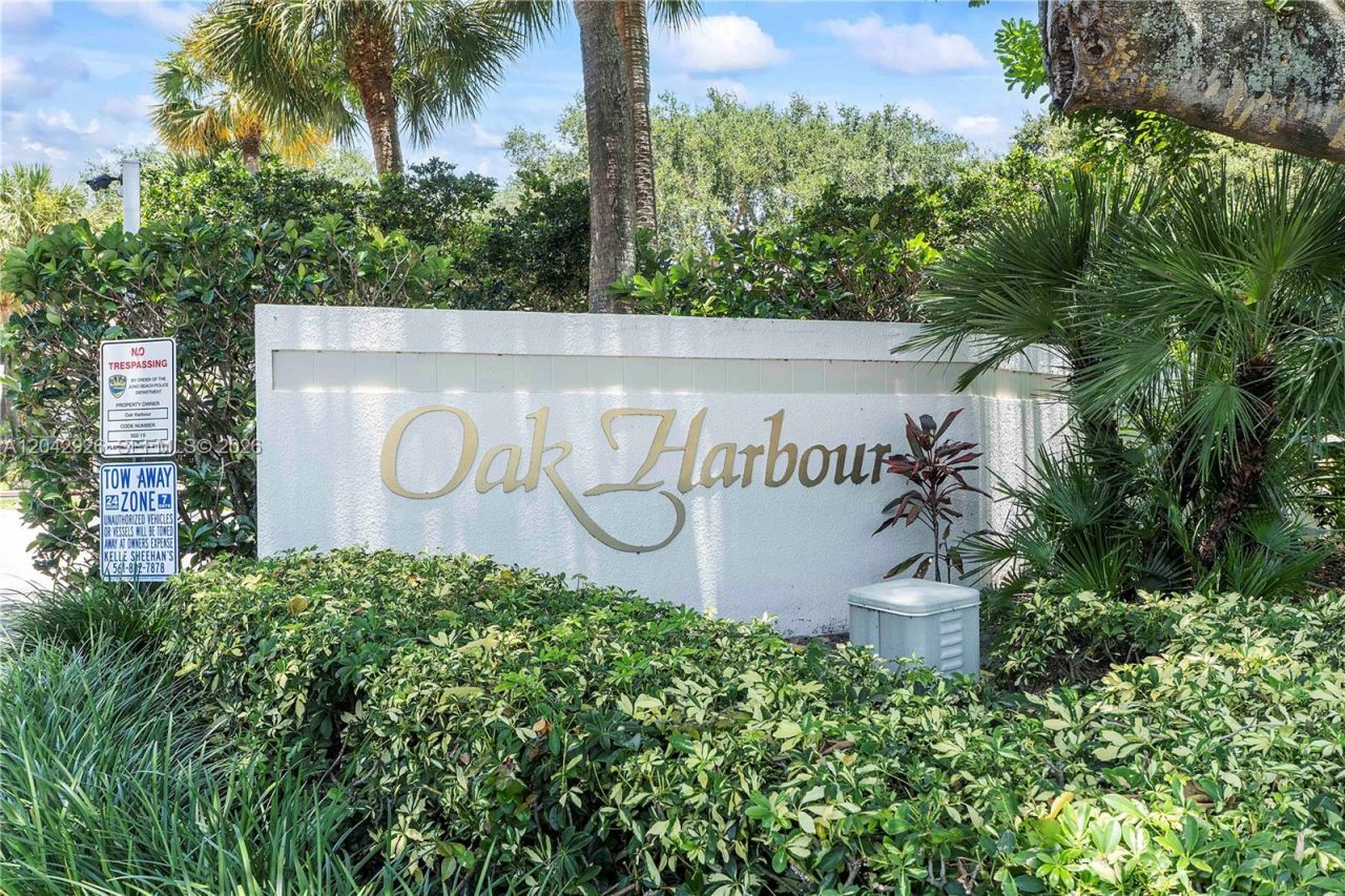 522 Oak Harbour Dr , Unit 522, Juno Beach, FL 33408 Photo