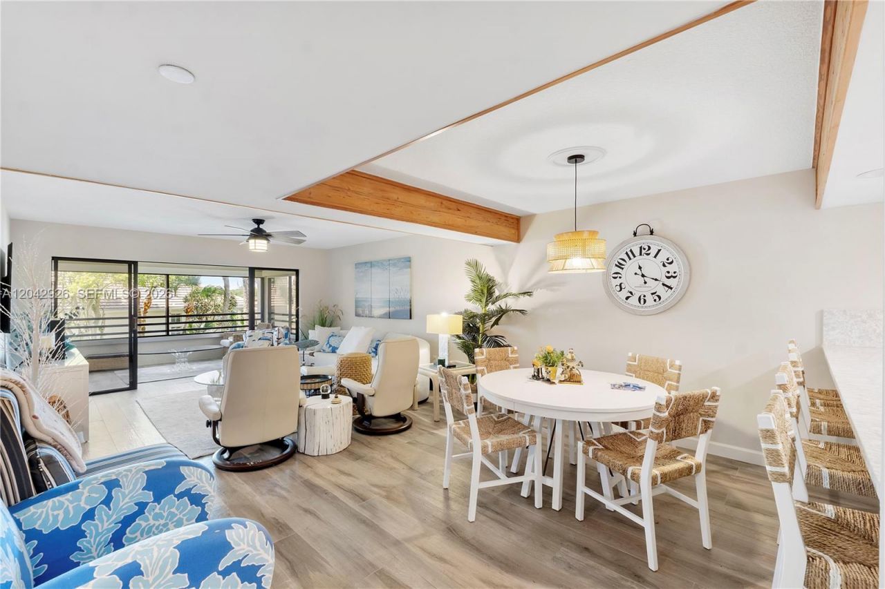 522 Oak Harbour Dr , Unit 522, Juno Beach, FL 33408 Photo