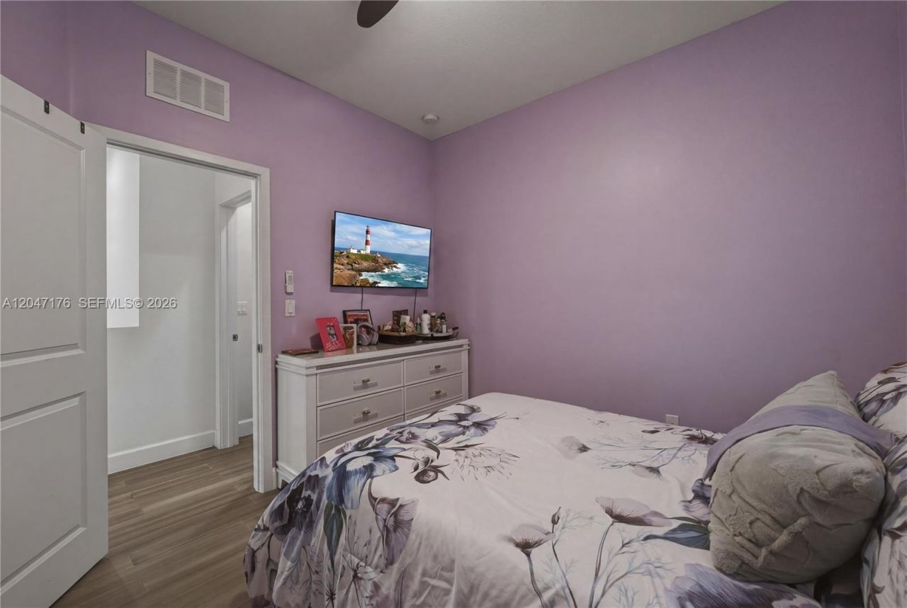 4812 NW 48th Ter , Tamarac, FL 33319 Photo