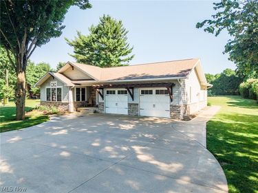 13680 Emerson Road, Dalton, OH 44618