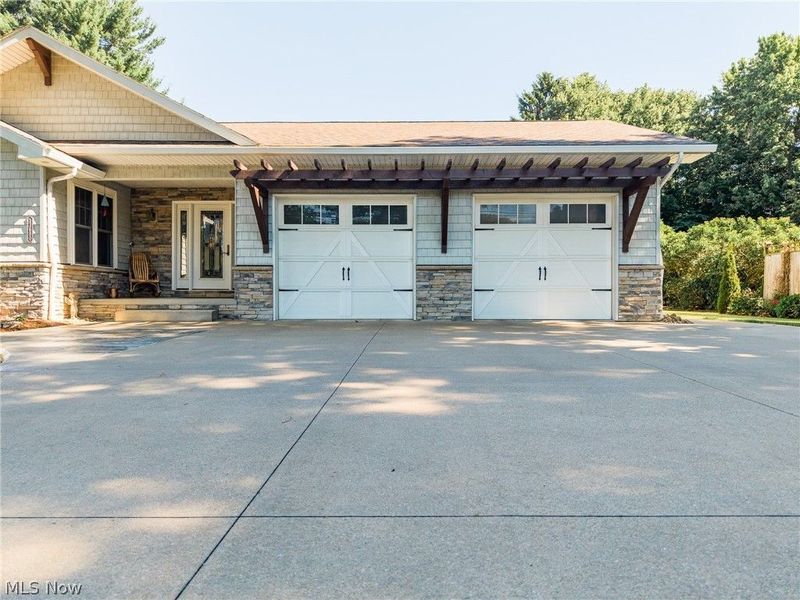 13680 Emerson Road, Dalton, OH 44618 Photo 2