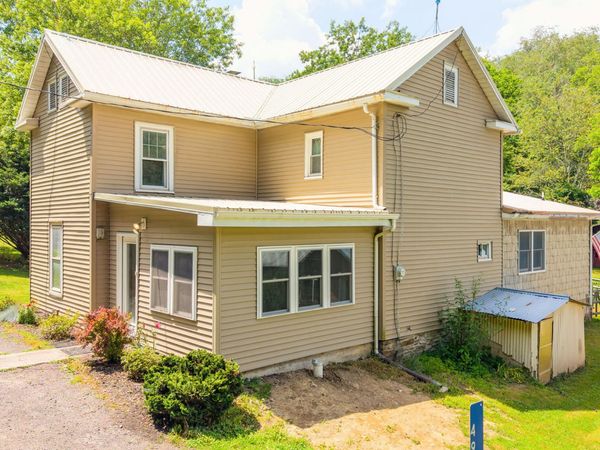 49 LOVERS Drive, Bloomsburg, PA 17815