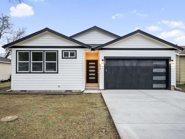 4914 E Fairview Ave, Spokane, WA 99217