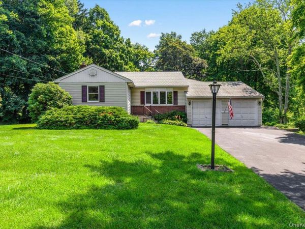 2872 Brookfield Drive, Yorktown Heights, NY 10598
