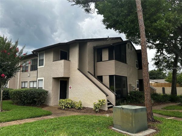 2942 ANTIQUE OAKS CIRCLE , Unit 86, WINTER PARK, FL 32792