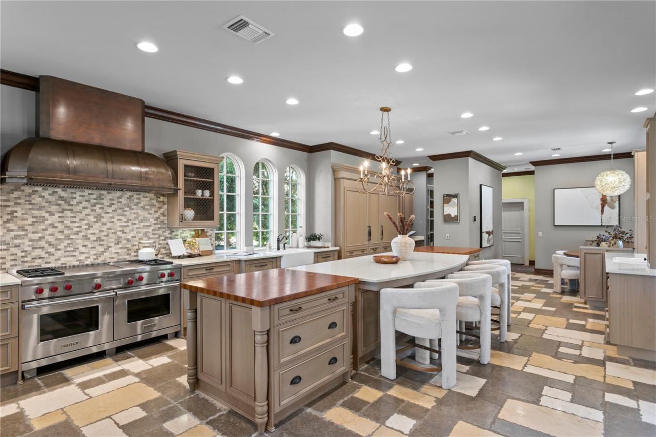 401 Snell Isle Boulevard Ne, Saint Petersburg, FL 33704 Photo