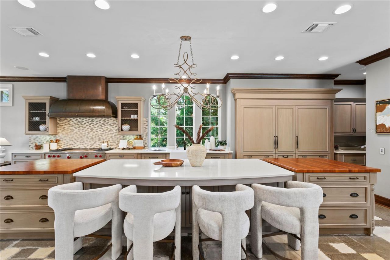401 Snell Isle Boulevard Ne, Saint Petersburg, FL 33704 Photo
