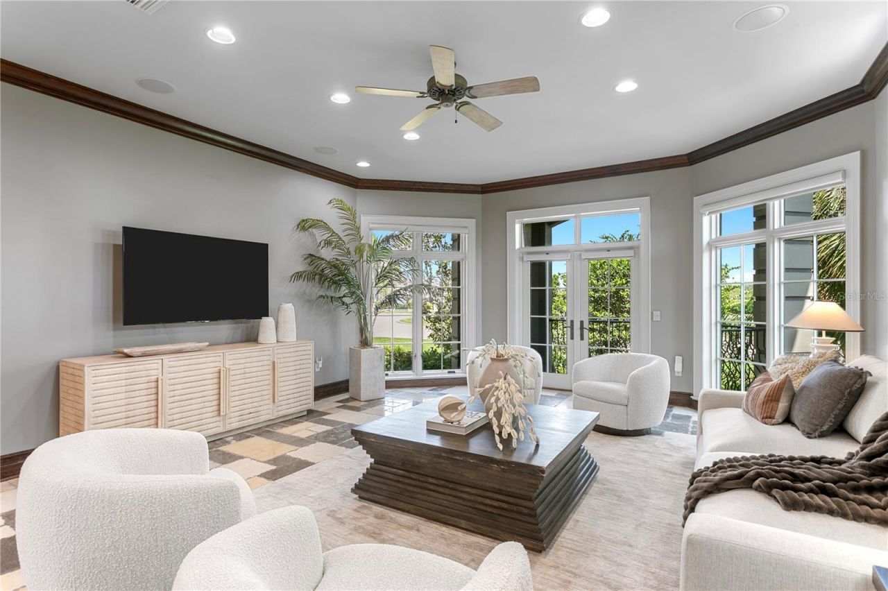401 Snell Isle Boulevard Ne, Saint Petersburg, FL 33704 Photo