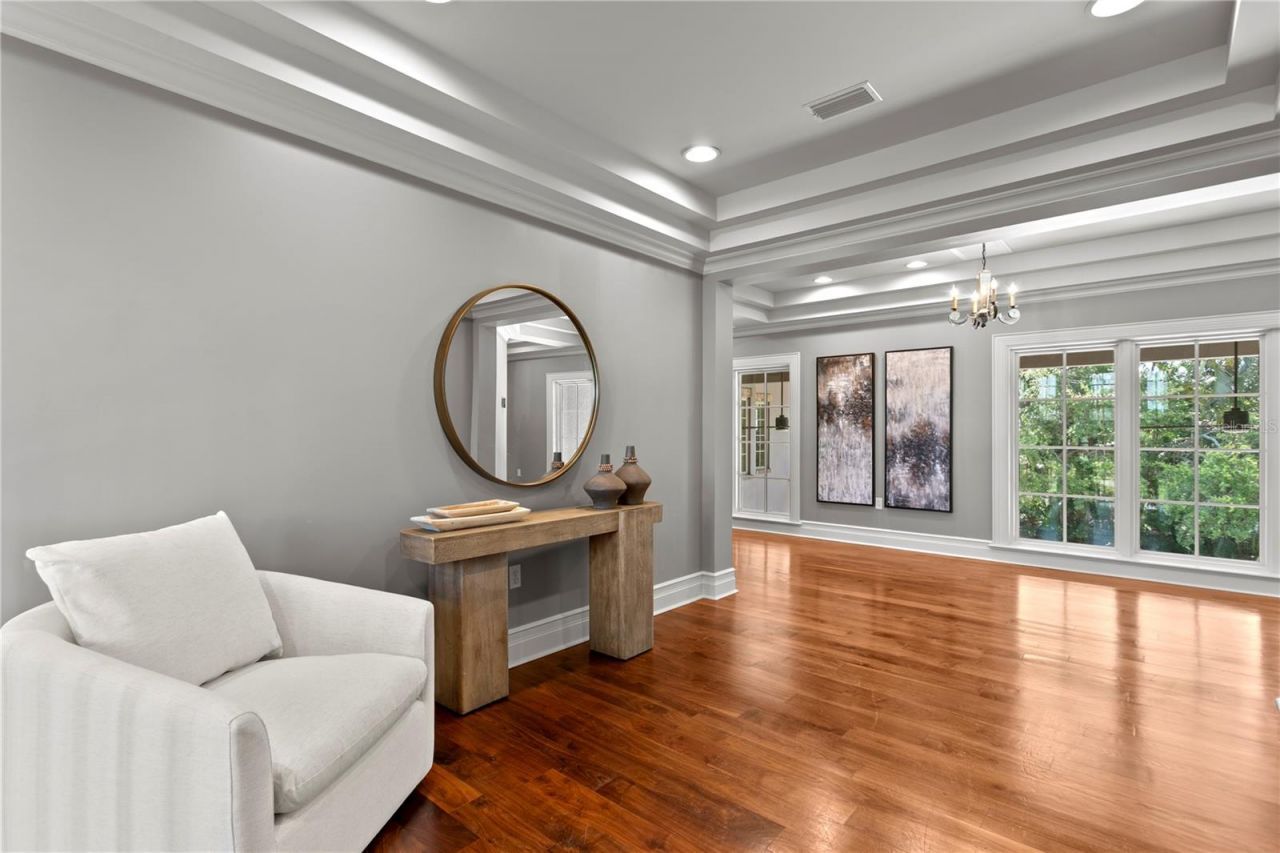 401 Snell Isle Boulevard Ne, Saint Petersburg, FL 33704 Photo