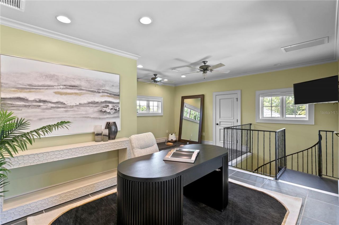 401 Snell Isle Boulevard Ne, Saint Petersburg, FL 33704 Photo